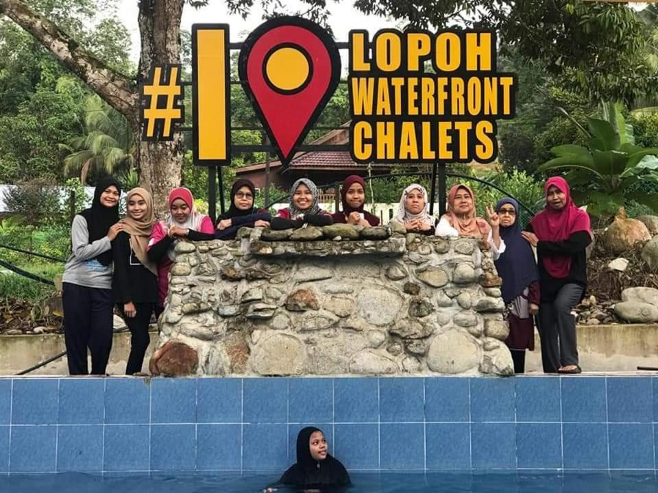Вілла Lopoh Waterfront Budget Chalets Гулу-Ланґат Екстер'єр фото